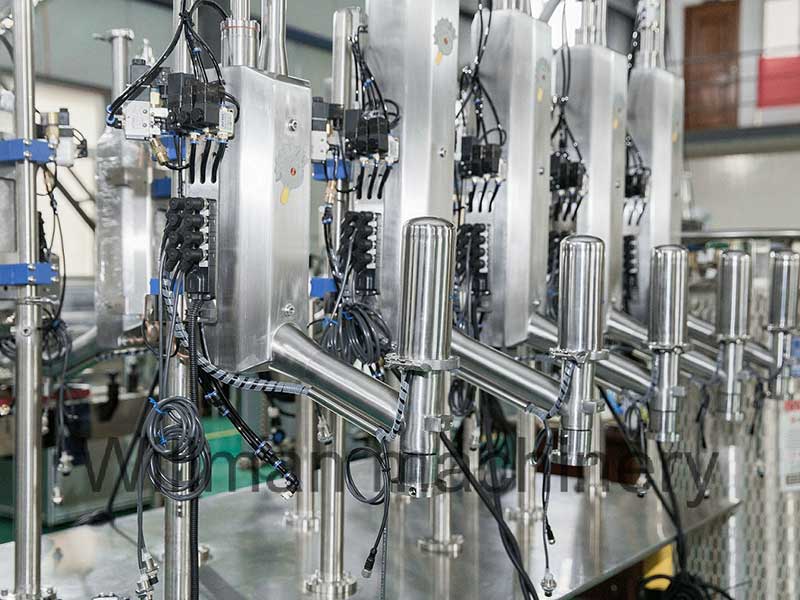 液氮(dan)加注機